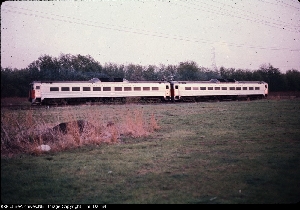 RDG 9162 on the Crusader on  RDG trackage.